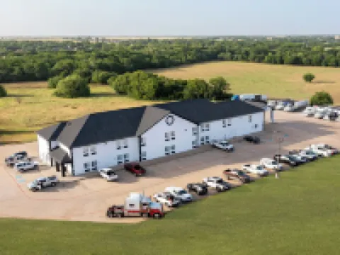 Atria Hotel and RV McGregor Hotels in McGregor