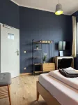 Blue Doors Hostel Ktv