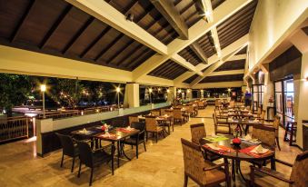 The Nouveau Chumphon Beach Resort and Golf