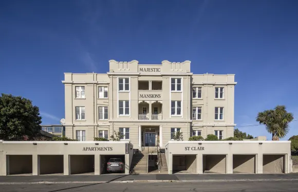 聖克萊爾公寓酒店