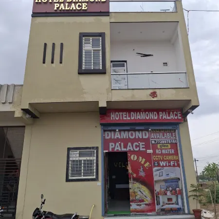 Hotel Diamond Palace