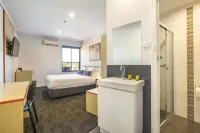 Nightcap at Rose & Crown Hotel Hotels near Woodfield Drive Reserve & Playground