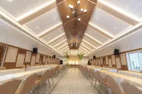 Le Montfort Resort Отели в г. Pallivasal