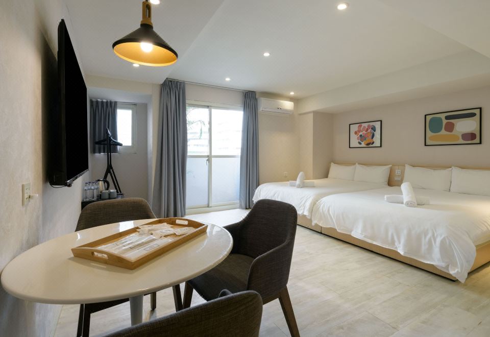 1. 굿 호텔 앳 타..