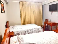 Hostal El Rancho - Homestays