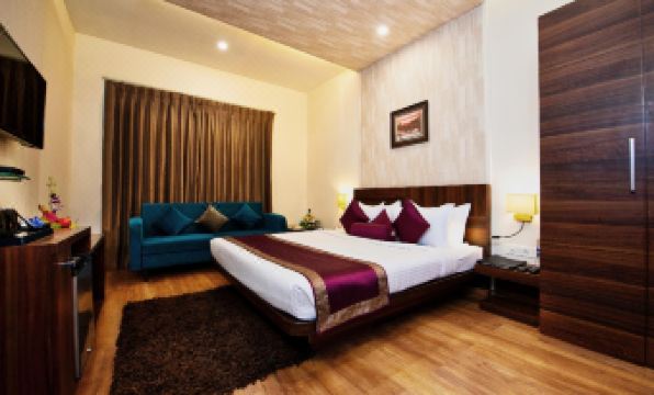 Sapna Clarks Inn Lucknow