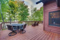 Lakefront Wisconsin Cabin with Boat Dock! - Wifi