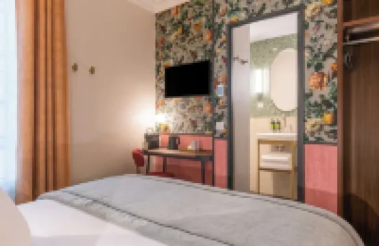 Hôtel Brittany Hotels near Gustave Moreau Museum