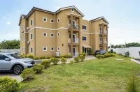 Luxurious Apt With a View/ 24 Hr Security Monitoring / Free Wifi  호텔