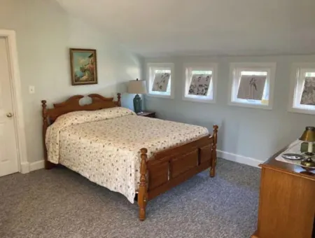 Gatekeeper’s Cottage at Chinaberry Grove..