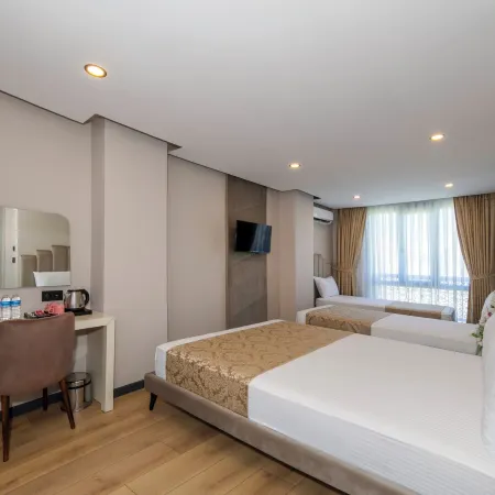 Hilltown Airport Hotel