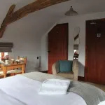 Dovestays Hotels in West Markham