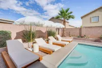 6 Mi to State Farm Stadium: Avondale Family Home! - Pools