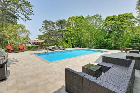 Pet-Friendly Southampton Paradise with Pool!