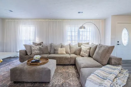 Nutmeg Отели в г. Колумбус