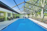 Furnished Outdoor Area! Family Home in Spring Hill - Homestays