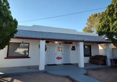 TOMBSTONE'S VIGILANTE INN "EARP"Cozy, Quiet, 2 Blocks from all festivities