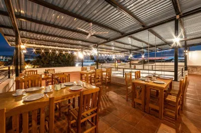 Hotel Meson de Isabel Hotels in 