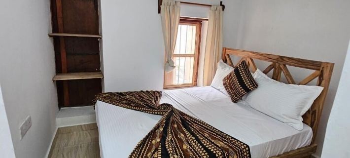 Vivi Cafe B&B Hotels in Stone Town