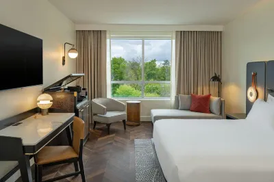 The Vanguard Ann Arbor, Autograph Collection Hotels near Briarwood Mall