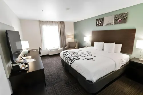 Days Inn by Wyndham McDonough