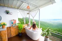 Chillchillcamp Phuchifa Hotel di Wiang Kaen