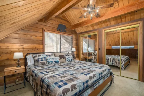 Ellijay Mountain View Reset Cabin, Fireplace, Firepit, HotTub, Gameroom, Grill