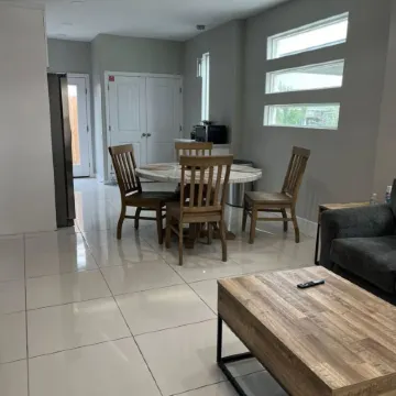 Majestic Apartment at Edinburg