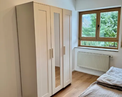 Modern, spacious apartment with a great view Hotels in Aalen