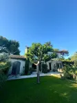 Charming Villa With AC in Alpilles