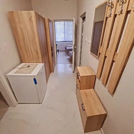 Charming 2-bedroom ZAPAD1 apartment with AC, WiFi in delightful Kazanlak Отели в г. Казанлык