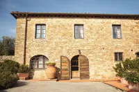 Experience Tuscany:Relaxing Agriturismo villa with Pool Between Siena and Arezzo Hotels in Bucine