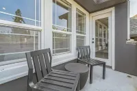 4 Bedroom Serene Escape for the Family with Dedicated Office and Loft Office