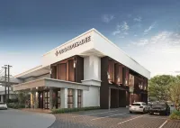 Charoen Hotel
