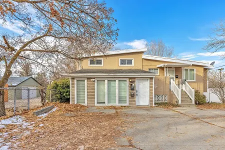 4 Bed, 1.5 Bath East SLC Apt - Blazing Google Fiber