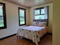 Rudy's Lodge: Discover the Ultimate Retreat, Relax, Recharge and Reconnect. Hotels in Rivas