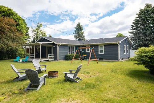 Bay View, Family Fun, Backyard Firepit, Wineries