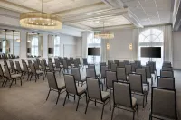 DoubleTree Suites by Hilton Lexington Hotels in Lexington