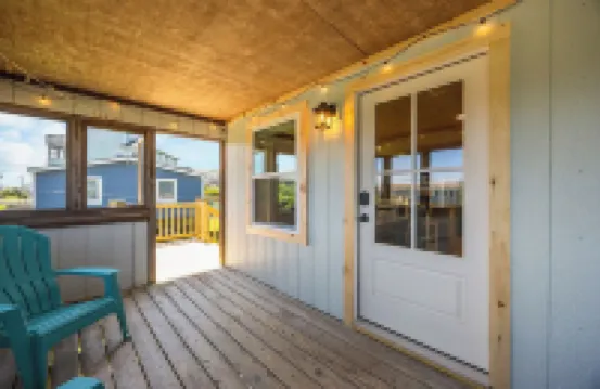 4Br Hatteras Retreat • 5-Min Walk to Beach • Pets OK