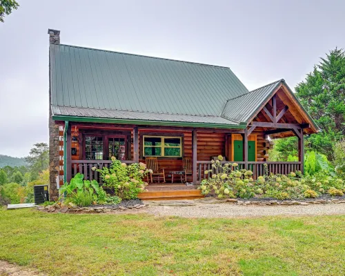 Mtn Views, Yard, and Fire Pit Multi-Level Cabin Hotels in Cowee
