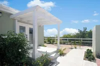 CorkTree Villa: 1 BDR