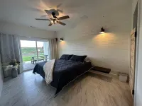 Luxury Large Farm Home @ Stoney Farms -NO CHOREs