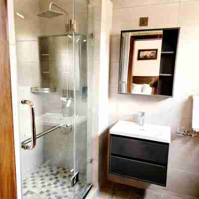 Luxury Three-bedroom apartment Rooms