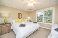 Lake Hyco Retreat - Family Friendly, Vir, Raleigh, Durham, Rdu Hotel a Cunningham