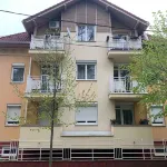 KŐNIG APARTMAN III. /LIZA APARTMAN/HÉVÍZ.300 MÉTERRE A HÉVÍZI TERMÁL TÓTÓL!