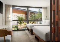 Flamingo Resort & Spa Hotels in Sonoma County