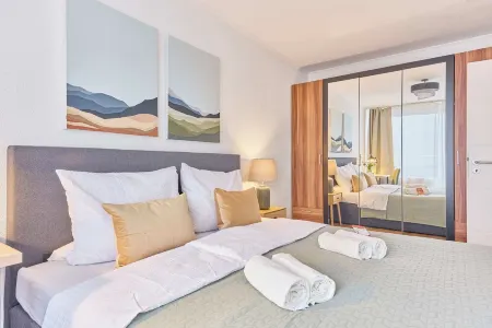 NEW Greta - Your home in the magical Black Forest Отели в г. Байрсброн