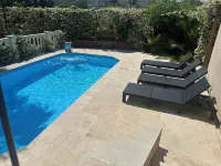 Villa Paradis - Cannes - Swimming pool, flower garden, jacuzzi
