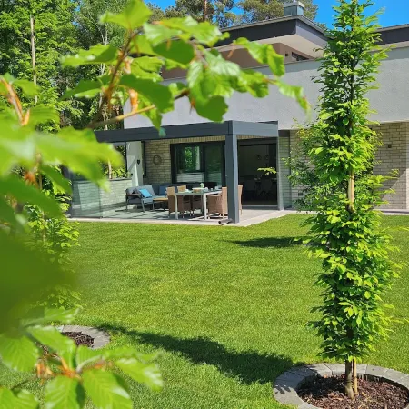 Lychensee villa with lake view, conservatory, fireplace and sauna