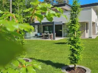 Lychensee villa with lake view, conservatory, fireplace and sauna